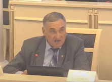 Депутат-единоросс призвал расстреливать за покупку QR-кода