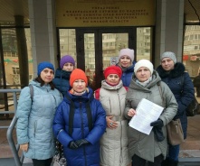 Народ против. Омичи отправили в Роспотребнадзор коллективное обращение против вакцинации пенсионеров