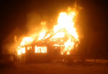 В Окунево сгорел Шиваитский храм