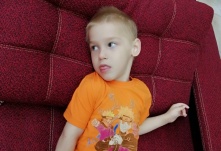 Мама 7-летнего омича просит о помощи неравнодушных людей