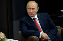 С победой. Путин поздравил «Авангард»
