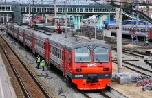 Девушка украла в электричке смартфон у инвалида