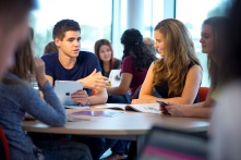 В российских вузах стоимость обучения останется прежней