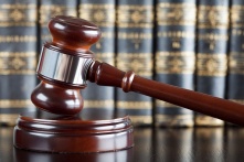 Суд: омичи платили за вывоз мусора по завышенному тарифу