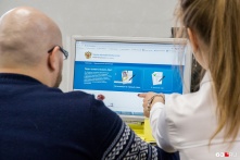 Отныне подростки могут самостоятельно регистрироваться на «госуслугах»