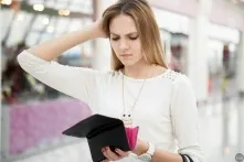 На чем сэкономить: сибиряки чаще всего жертвуют путешествиями