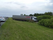 Сотрудники полиции погибли в ДТП на омской трассе