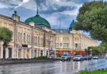 Омичей ждут выходные с дождями и грозами