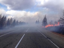 Водителей предупредили о задымленном участке «трассы смерти»