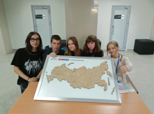 Школьники из ДНР и ЛНР приняли участие в чемпионате по сбору спилс-карт РФ