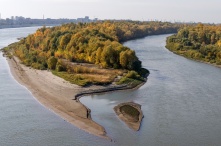 В реках Омска обнаружили превышение токсичного фенола и марганца