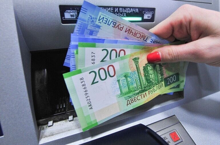 Омичи  хотят минимальную зарплату выше 56 тысяч рублей