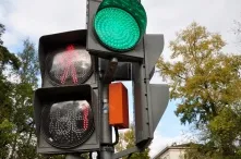 В Омске появится памятник первому городскому светофору