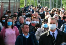 В Омске планируют ввести пропускной режим по QR-кодам