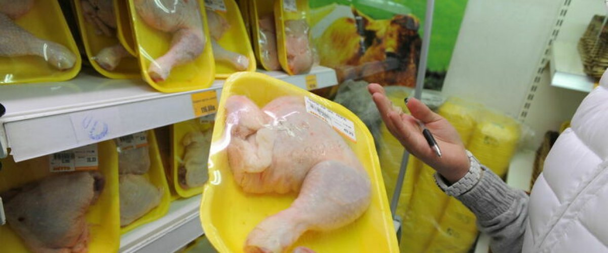 В Омской области стали больше выпускать курятины