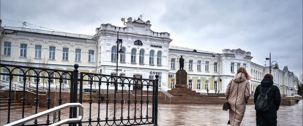 В Омске на выходных прогнозируют сильные дожди и первые грозы