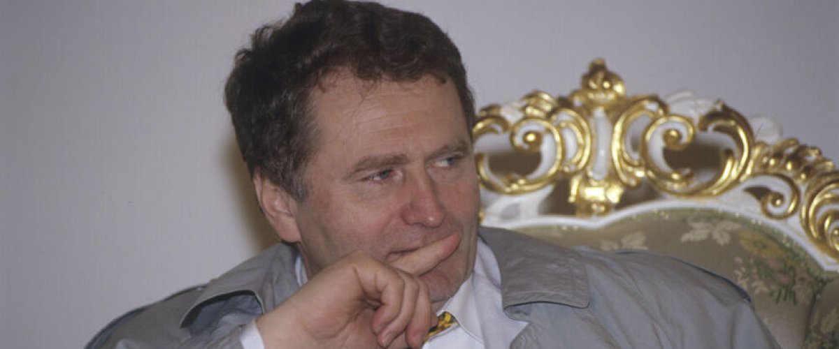 Жириновский мог снять пиджак и отдать его нуждающемуся