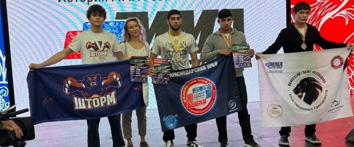 Омичи завоевали два «серебра» всероссийских соревнований по ММА 