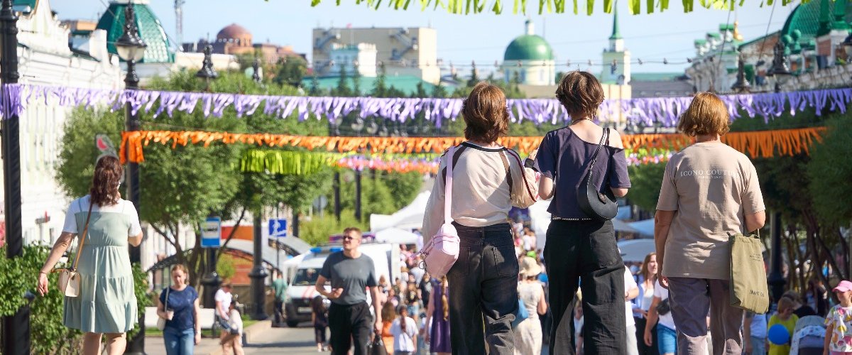 День молодёжи в Омске: музыка, единство и ночная молитва