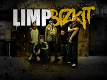 Limp Bizkit c концертом в Омске