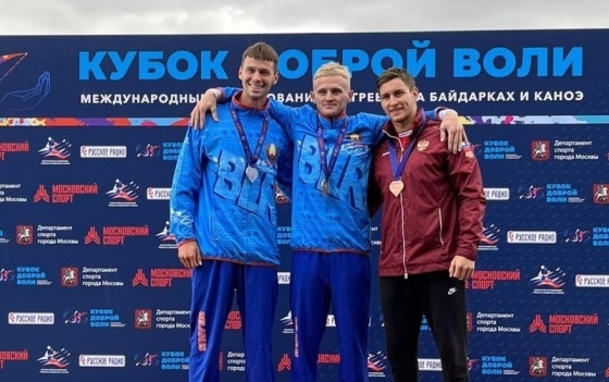 Омич выиграл «бронзу» на международных стартах по гребле