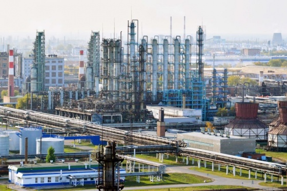 В Омске зафиксировано 120-кратное превышение выбросов фенола на «Омском каучуке»