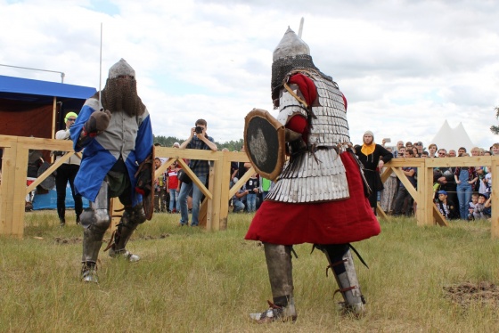 В Омске снова бились рыцари: фестиваль «Щит Сибири»