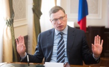 Официально: омский губернатор уволил главу минстроя Губина
