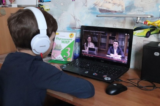 В России призвали проверить готовность школ к удаленке