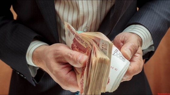 В России предложили забирать у богатых до половины дохода