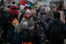 Власти назвали число беженцев с Украины и Донбасса, приехавших в Омск