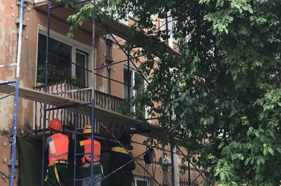В Омске начался капитальный ремонт домов 335-й серии 