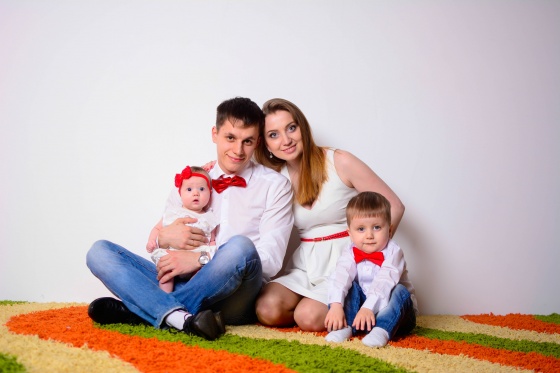 Молодым омским семьям помогут выплатить ипотеку