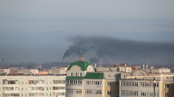 В Омске выявили нарушения по выбросам сразу на трех предприятиях