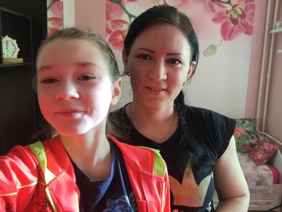 Несколько уколов за день: девочке из Омска срочно нужна инсулиновая помпа