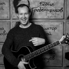 В Омске скончался музыкант Григорий Василевский