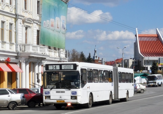 В Омске на 9 Мая автобусы будут работать до полуночи