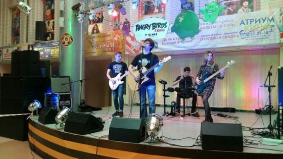Омские школьники играют рок