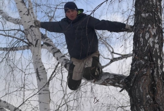 В деревне омского тиктокера Дудоладова установили вышку сотовой связи