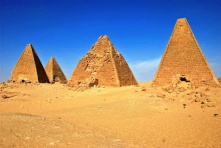 Владимир Гарматюк: Пирамида Хеопса состоит из трёх пирамид.