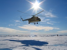 В Омске вертолёт совершил вынужденную посадку