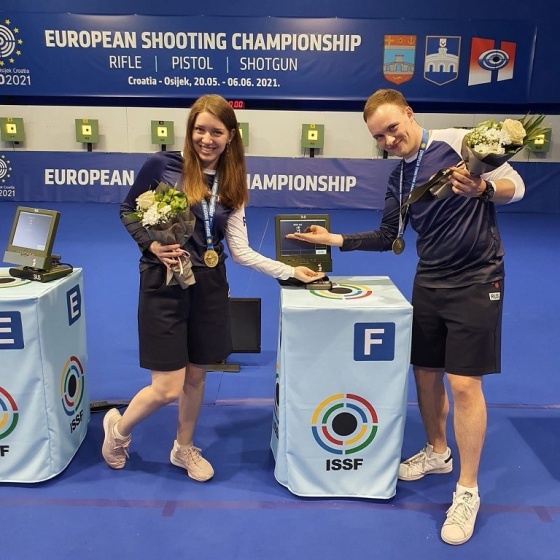 Прямо в цель: Виталина Бацарашкина выиграла золото чемпионата Европы по стрельбе